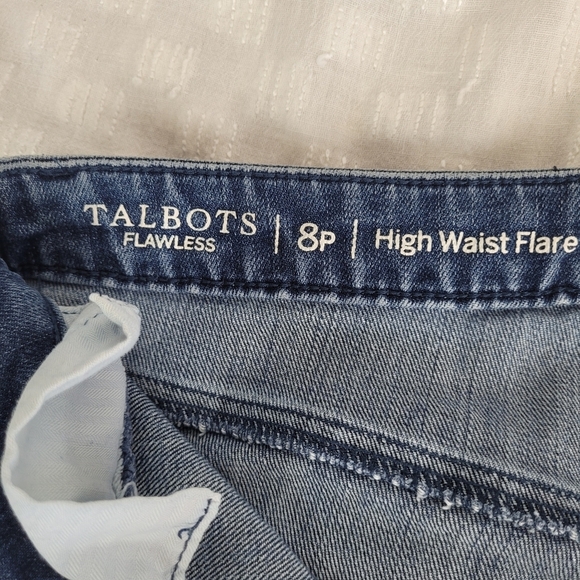 Talbots Flawless high waist medium wash slight flare jeans back front pockets 8P - Picture 7 of 8
